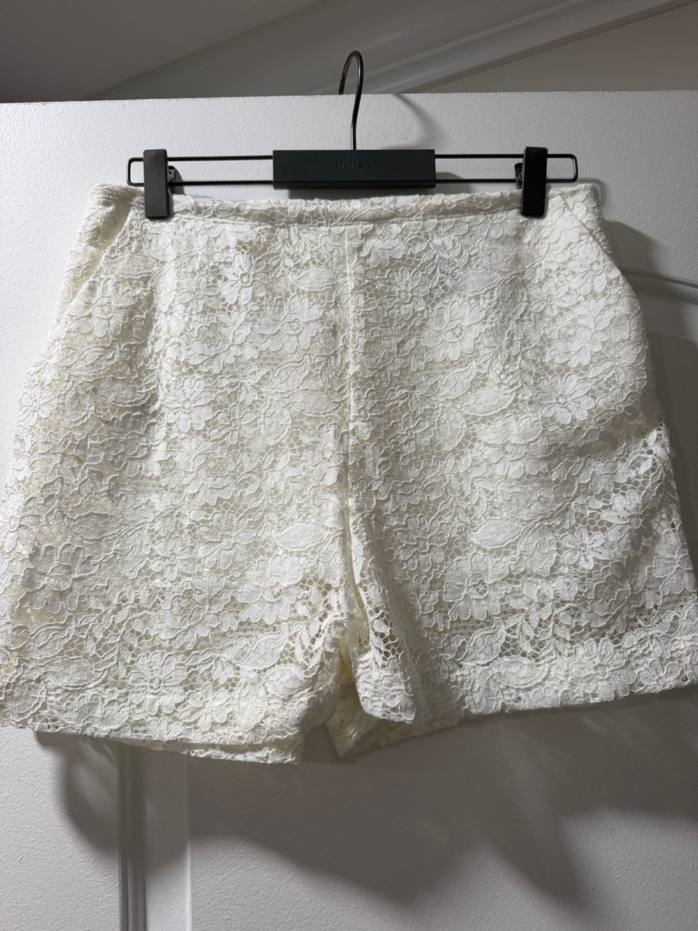 Zara White Ivory  Lace High-Waist Shorts